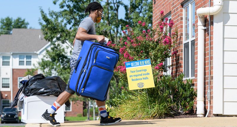 UD's first day of a new, multi-day staggered move-in designed to accommodate the social distancing and health considerations required to safely bring students back to school amidst the COVID-19 pandemic. Only about 1,300 students will be returning to living in on-campus housing and their move-in has been spread across 5 days.

Pictured: Students moving into The Courtyard Apartments