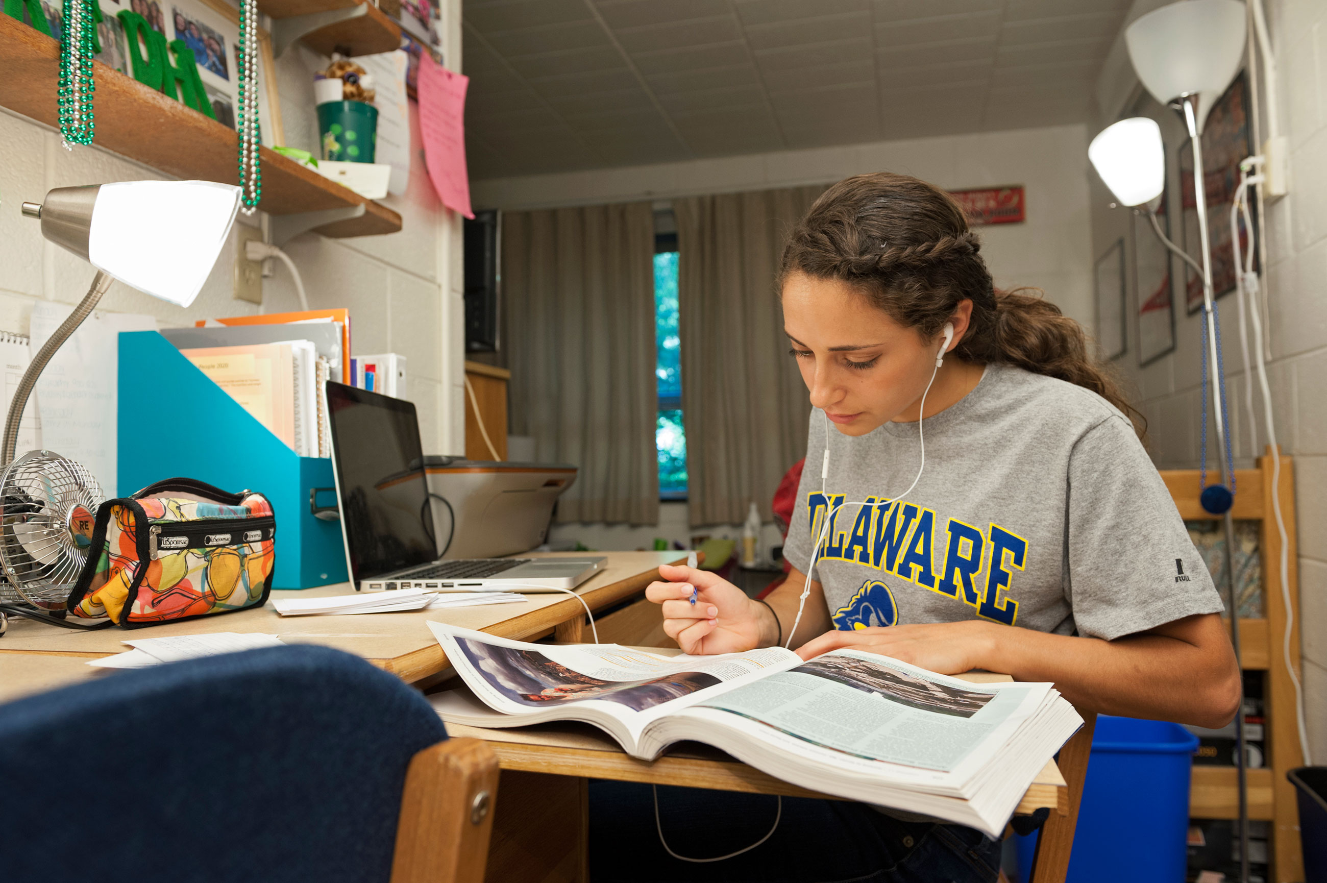 2012-harrington-dorm-rooms