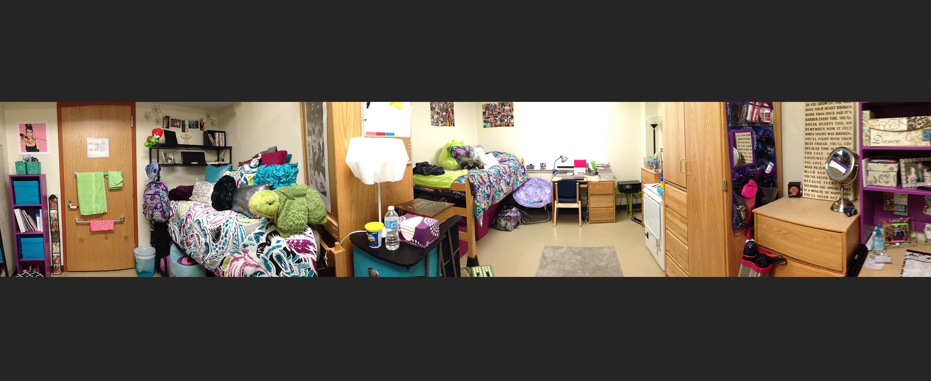 Panorama of a double room, nicely furnished and decorated