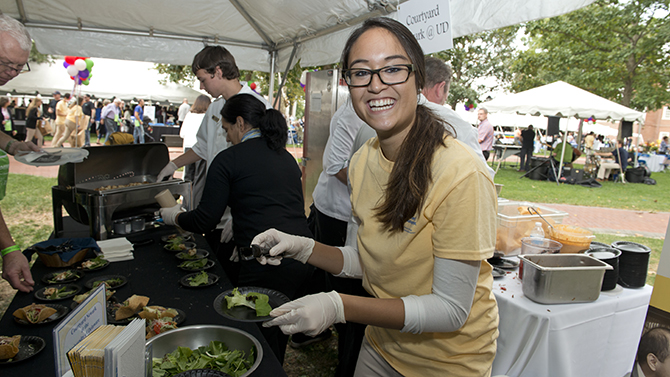 Taste of Newark 2015 held on the Old College lawn. Courtyard Newark chefs and food prepared for attendees.