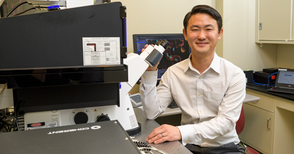 Jeffrey Caplan is the director of the Bioimaging Center at the Delaware Biotechnology Institute.