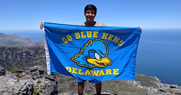 José Garcia Cintora shares his University of Delaware pride in South Africa during his Winter Session trip.