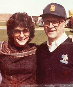 Alumni Association President Anne Giacoma Barretta with her father