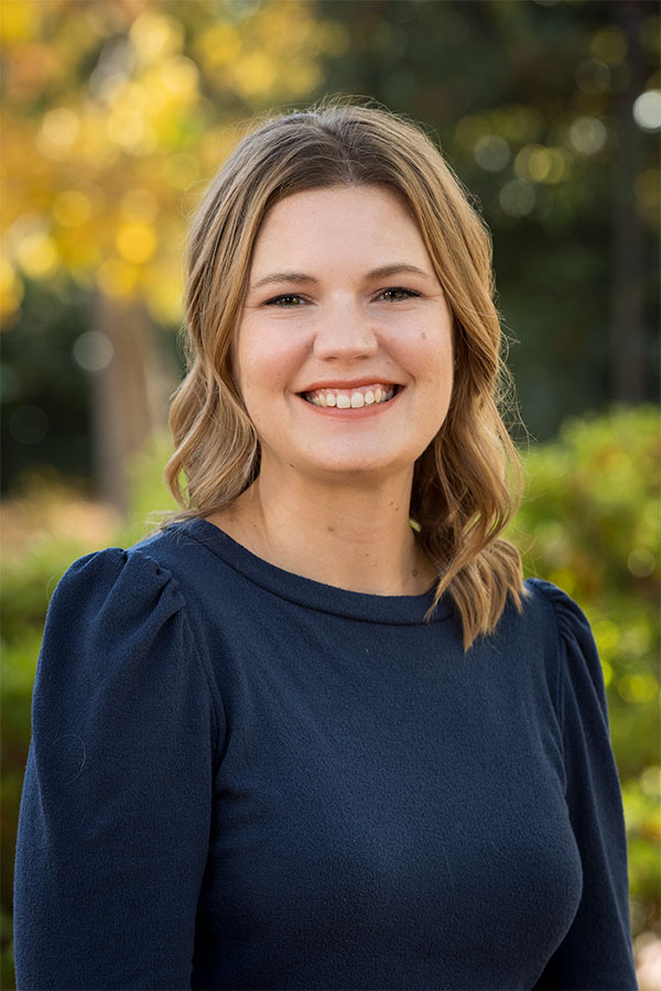 Kate Sanford Headshot