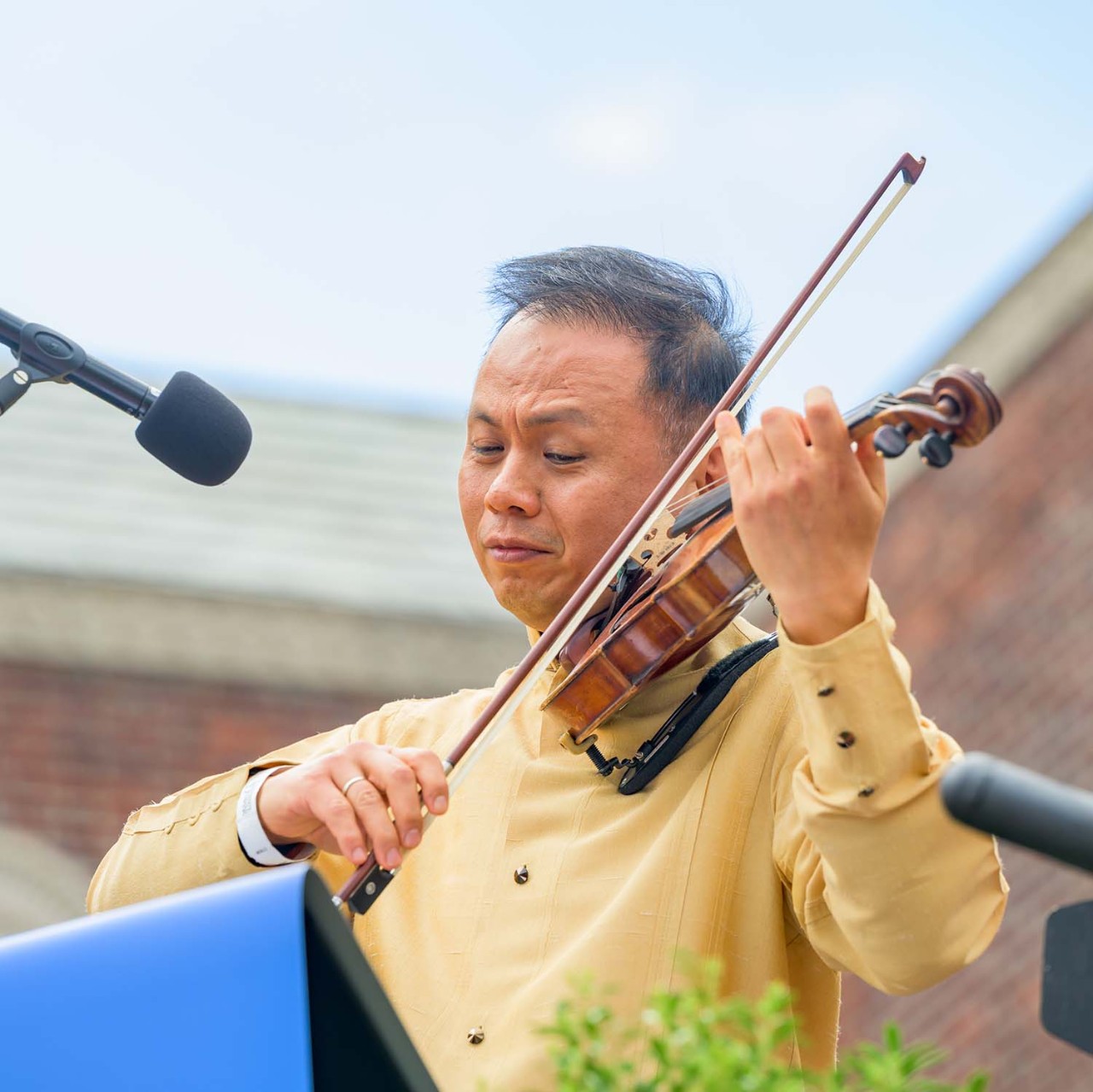 Sean Gao performs MacDougall's Pride during the Inauguration. 