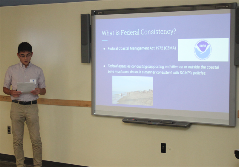 Kohei Akiba presents his summer research Kohei Akiba presents his summer research