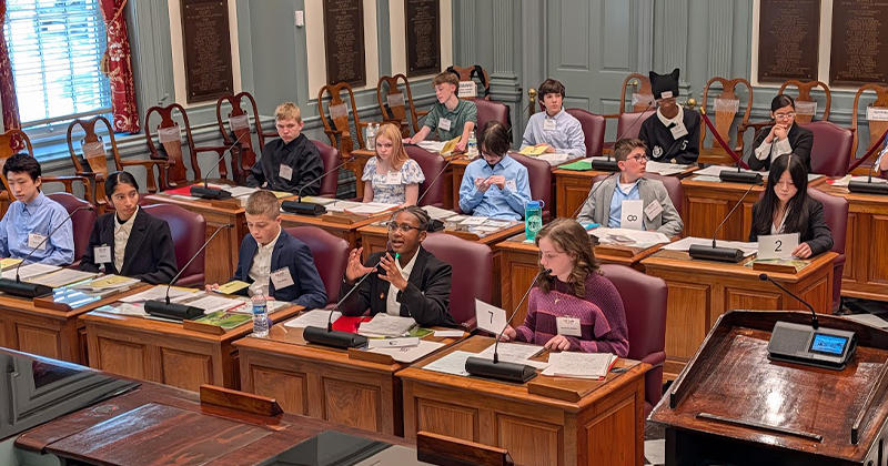 Photo featuring student participants at the Mock Second Continental Congress