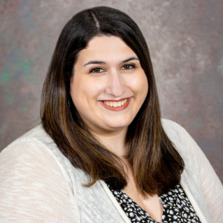 Headshot photo of Jennifer Rodammer