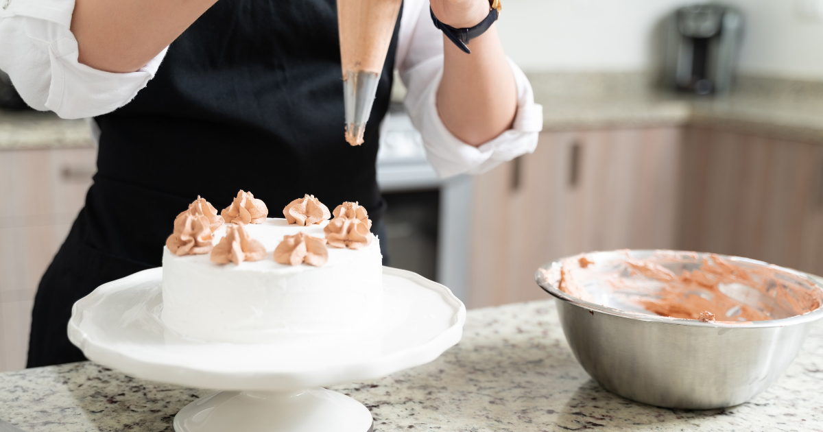 baker_foodsafety_website_properties_img_extension_1200x630 A home baker decorating cakes for sale