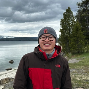 A profile photo of Zirui Ray Xiong 