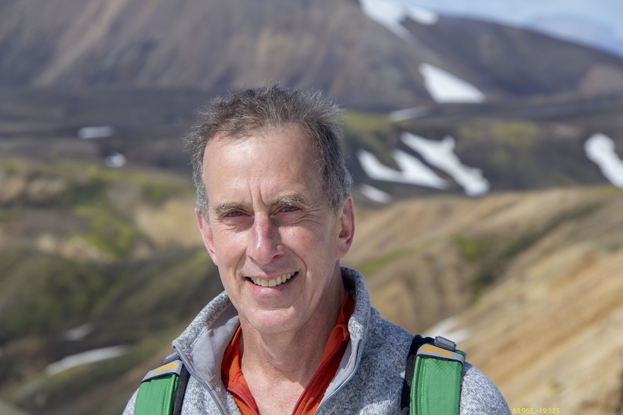 Headshot of Michael Stapleton
