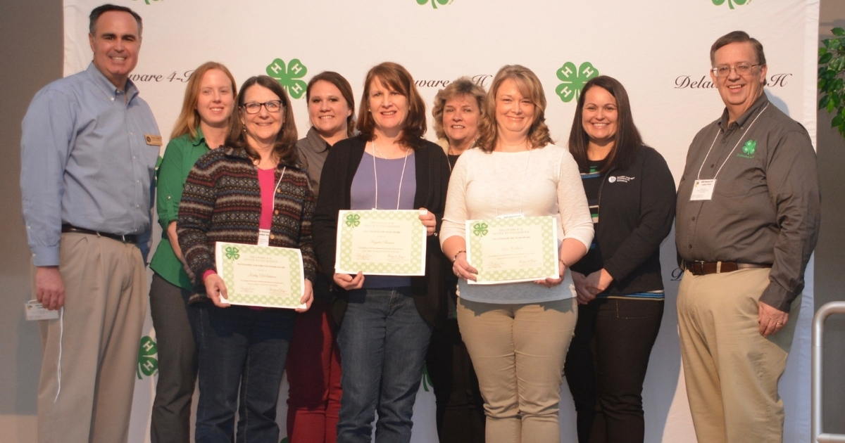 4-H Salute to Excellence winners 2020 posing with their awards