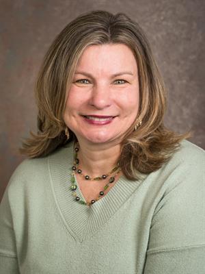 Cyndi Germack Headshot