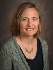 Headshot of Robin Andreasen