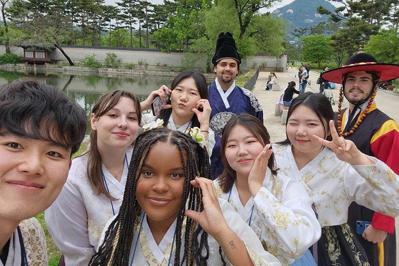 Kang, Chae Yeon (3rd from the right) supporting international students at Kyonggi University in South Korea. She was inspired to work with these students after studying abroad at the ELI.