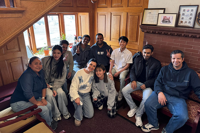 Group of students including Quiana Hao