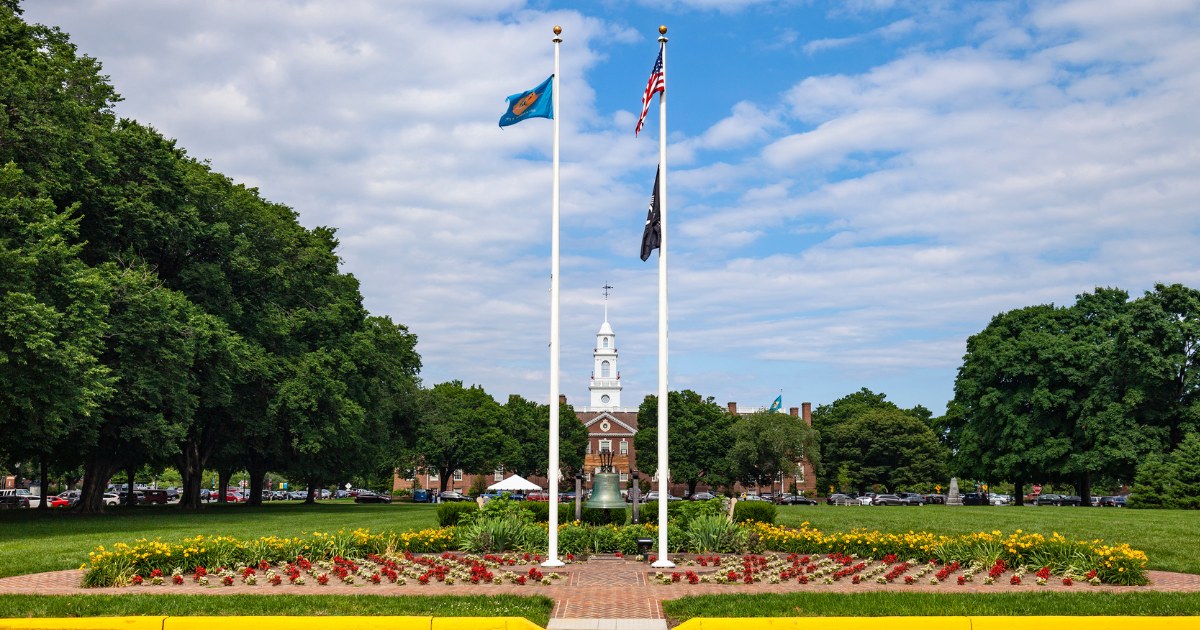 Landscape Dover Capital Building