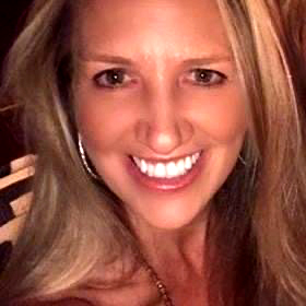 Headshot photo of Kate Kenny