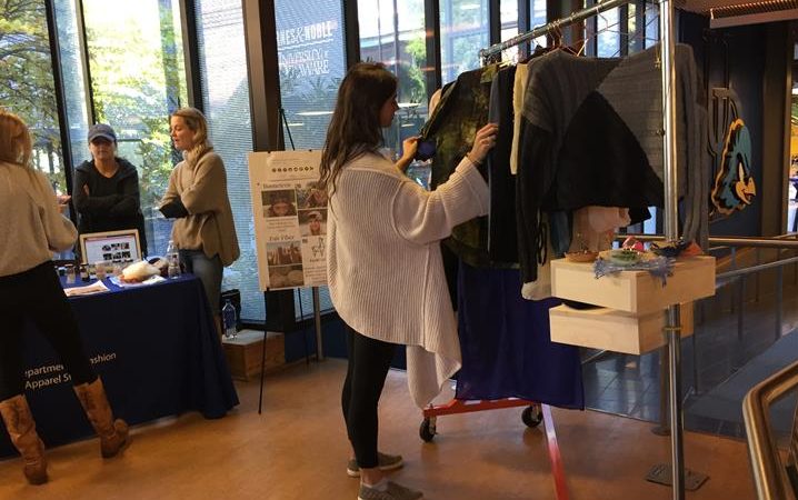 ​FASH Students conducting a Pop Up Shop at the UD Bookstore