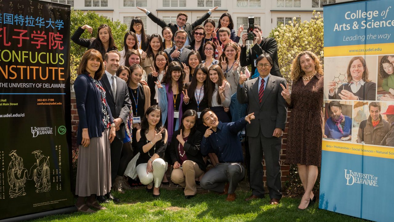 Group photo of 2014 Chinese Studies students