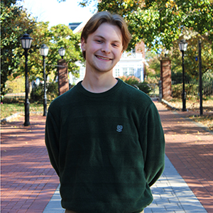 Photo of University of Delaware student Riley Bell