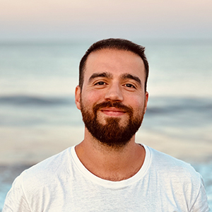 Enes Aksu