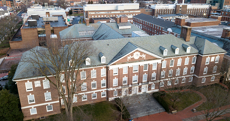 Wolf Hall Wolf Hall, located on The Green at the University of Delaware in Newark.