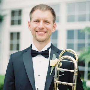 Headshot of Daniel Twentey
