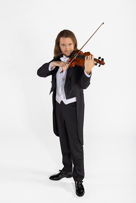 Daniel Seymour publicity image