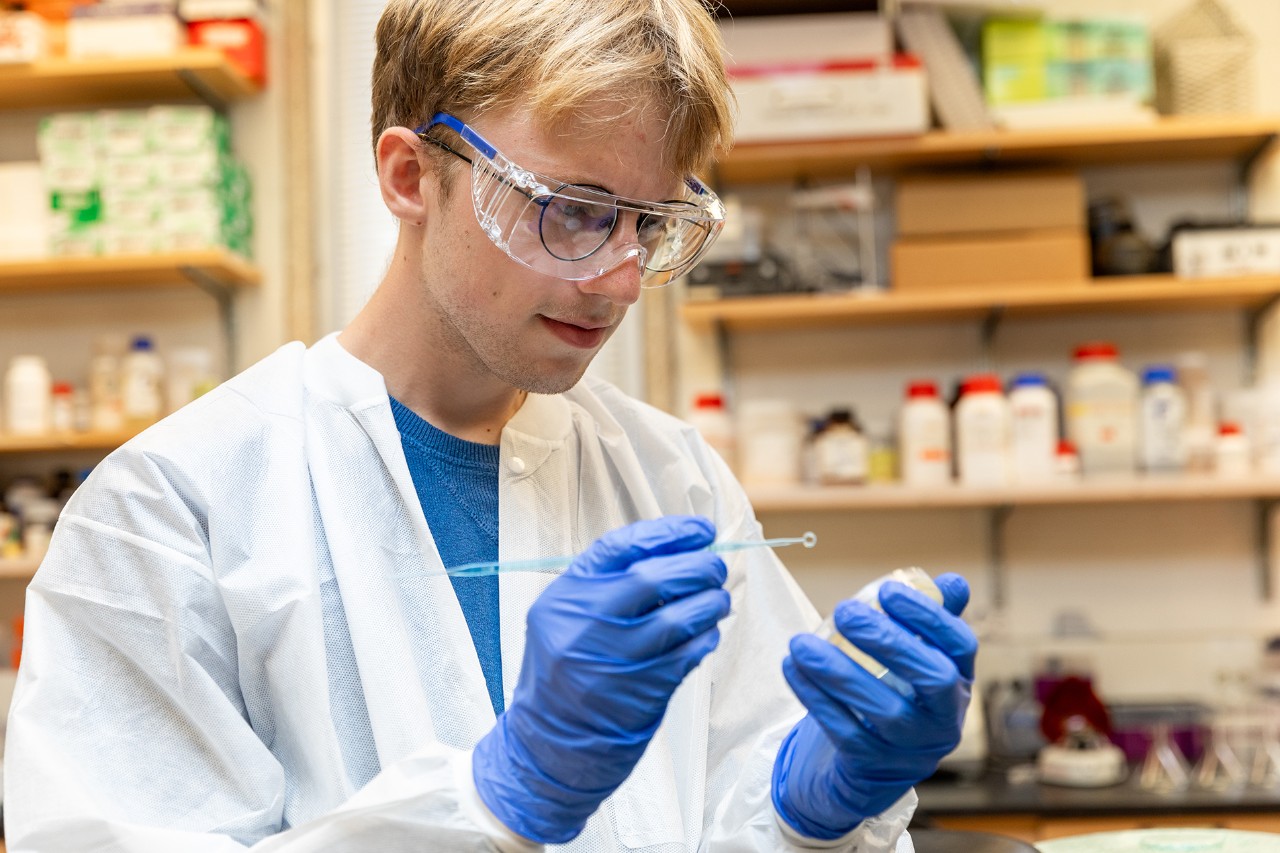 John Routzahn works in a Medical & Molecular Sciences lab in Willard Hall John Routzahn works in a Medical & Molecular Sciences lab in Willard Hall