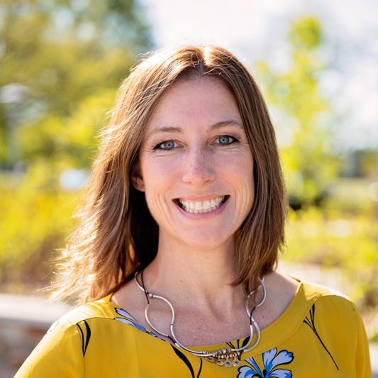 Kristen Palmer headshot