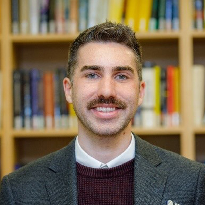 Daniel Harris headshot