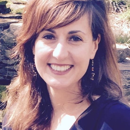 Donna Paulhamus Headshot