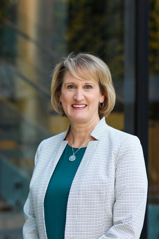 Darcy Reisman headshot