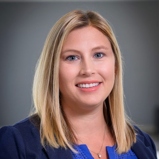 Jackie Sunkler Headshot