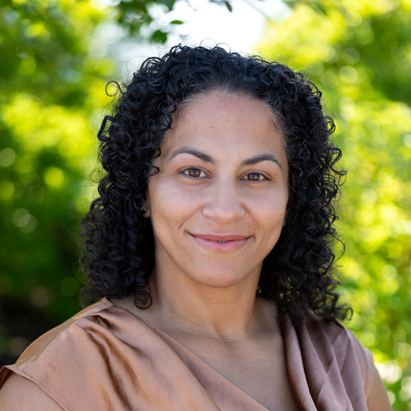 Melinda Acevedo headshot