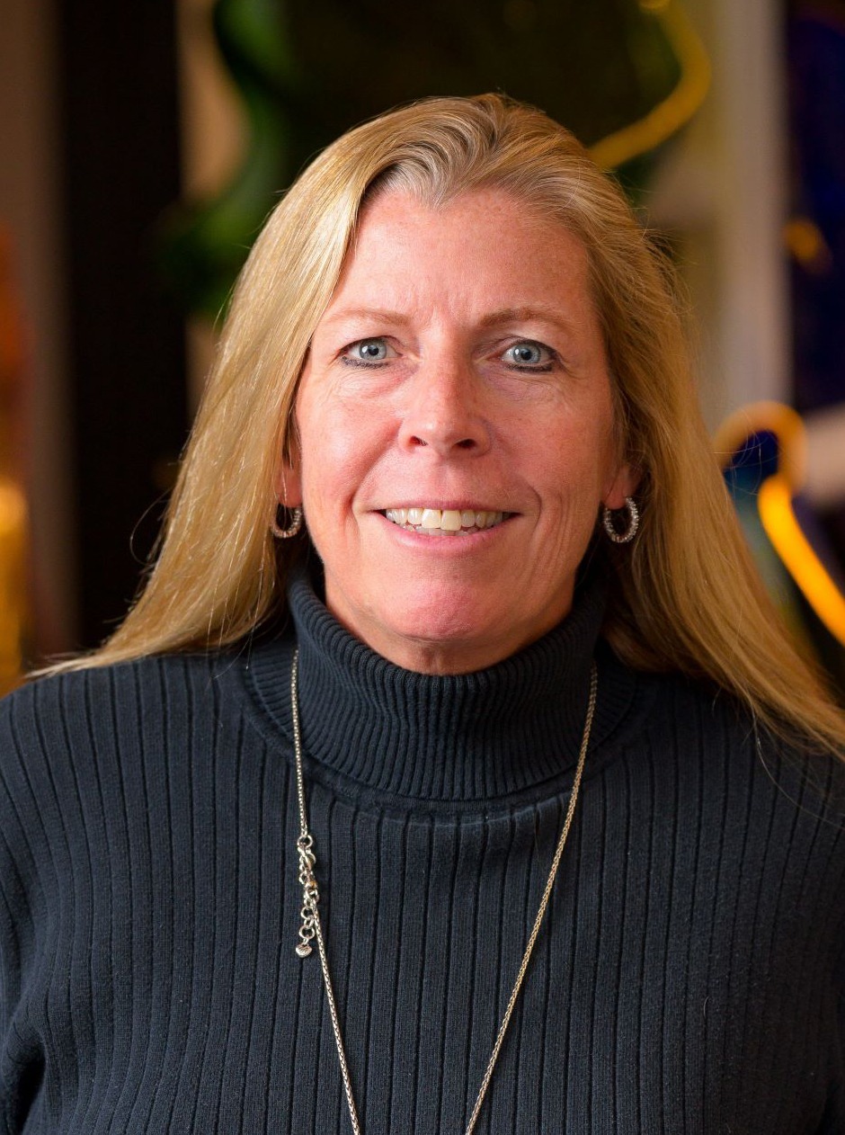 Cynthia Rechsteiner, Business Officer, Graduate College and Division of Professional and Continuing Studies