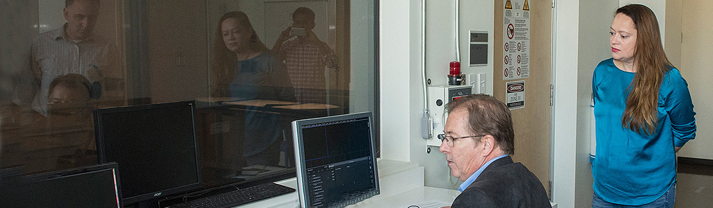 Psychological and Brain Sciences Certificates Working in a lab.