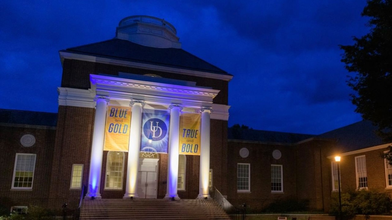 University of Delaware Cell Phone Pocket