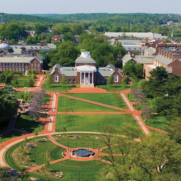 The 2022 edition of Best Graduate Schools, U.S. News and World Report features UD programs in engineering, education and public affairs.