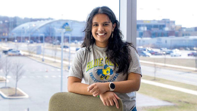 Nivedita Prabhu is a junior honors students from Colorado who is double majoring in biochemistry and political science with help from her faculty advisor John Koh and graduate student Michael Phillip. Prabhu’s unusual combination fits her interest in both medicine and politics and sets her up to pursue her longterm goal of earning an MD/MPH degree. Because of the flexibility of the political science degree, she is able to handle the requirements of the biochemical degree. 