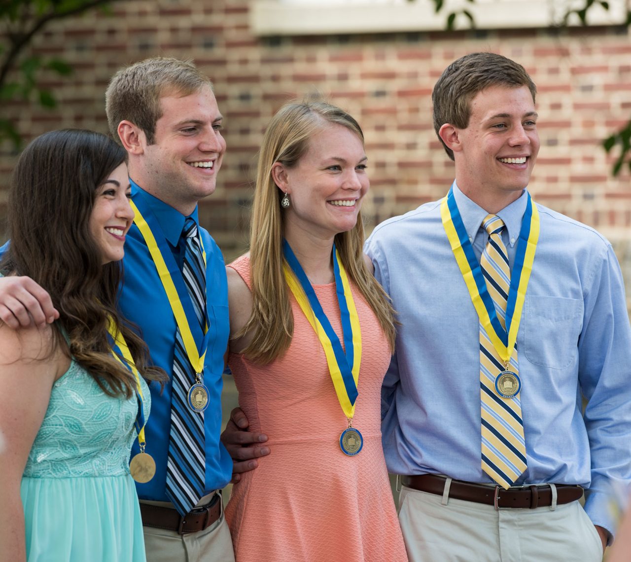 An audience of several hundred students, family and friends joined UD faculty, staff and administrators on Friday May 29th, 2015 to recognize 47 students receiving the honors degree with distinction and 212 students receiving the honors degree.