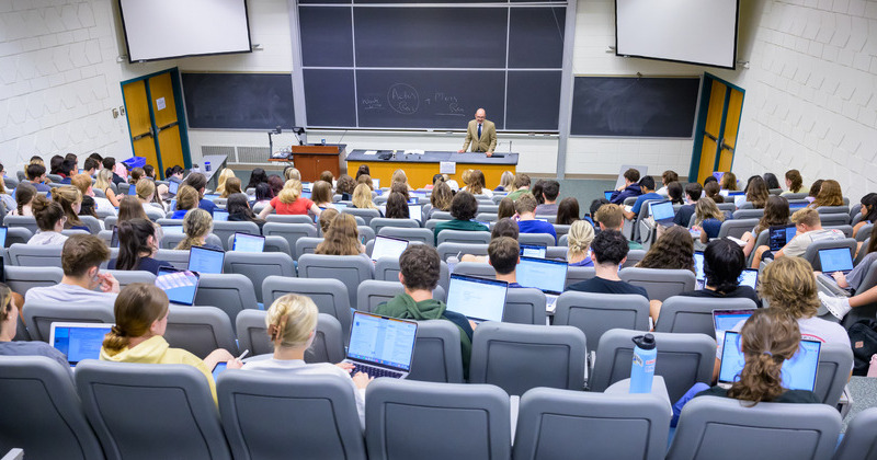 Through collaboration with Amazon Web Services, UD will offer students unique digital learning tools and services.