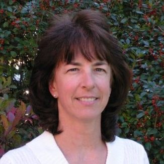 Headshot photo Laurie Wolinski Cooperative Extension