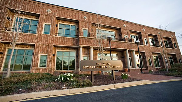 A photo of the front of the Delaware Biotechnology Institute building.