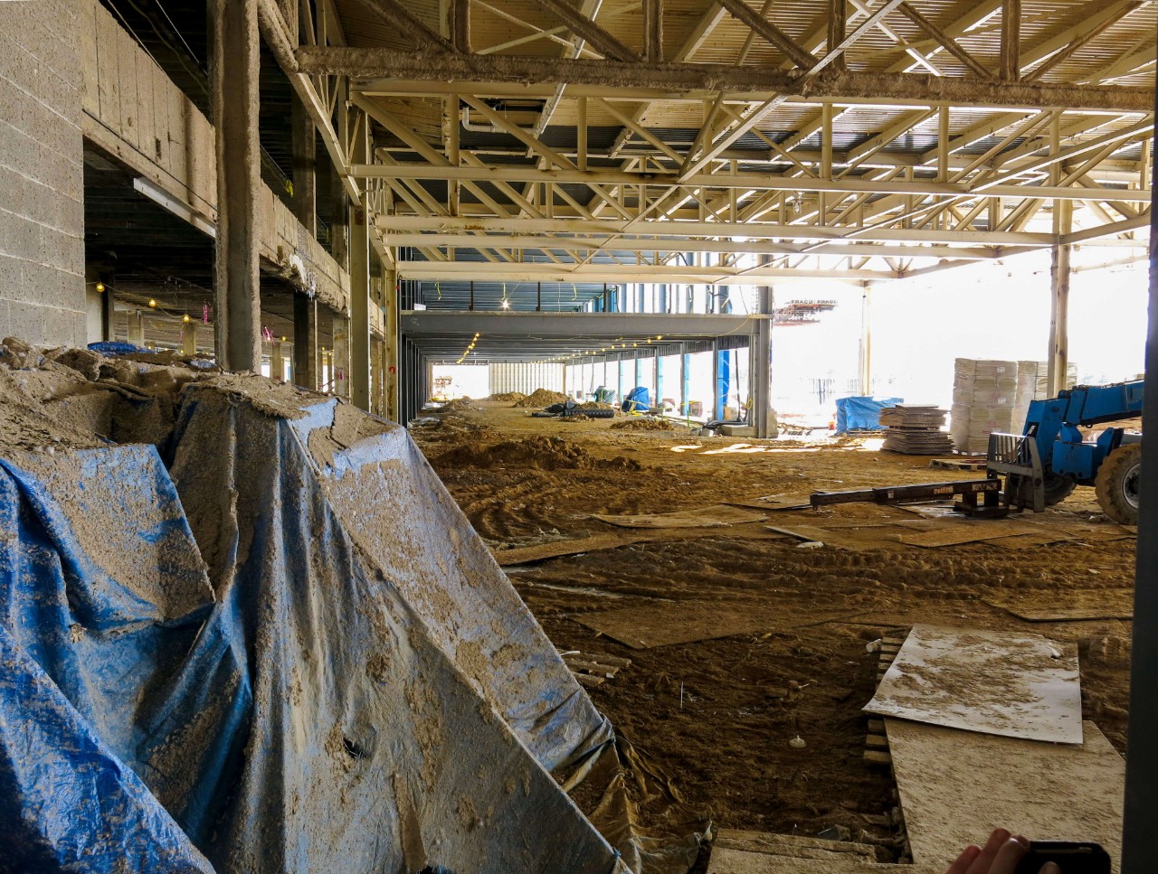 Decommissioning construction on the ground level