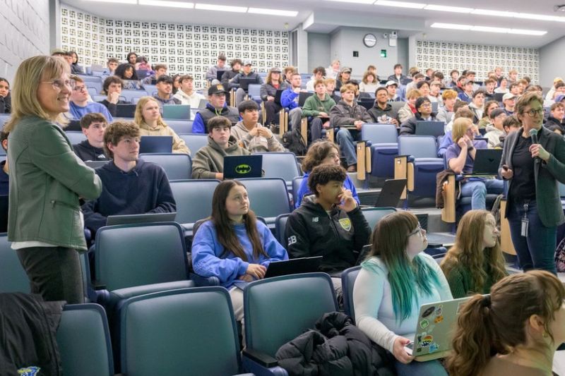 President Laura Carlson attending the first day of class