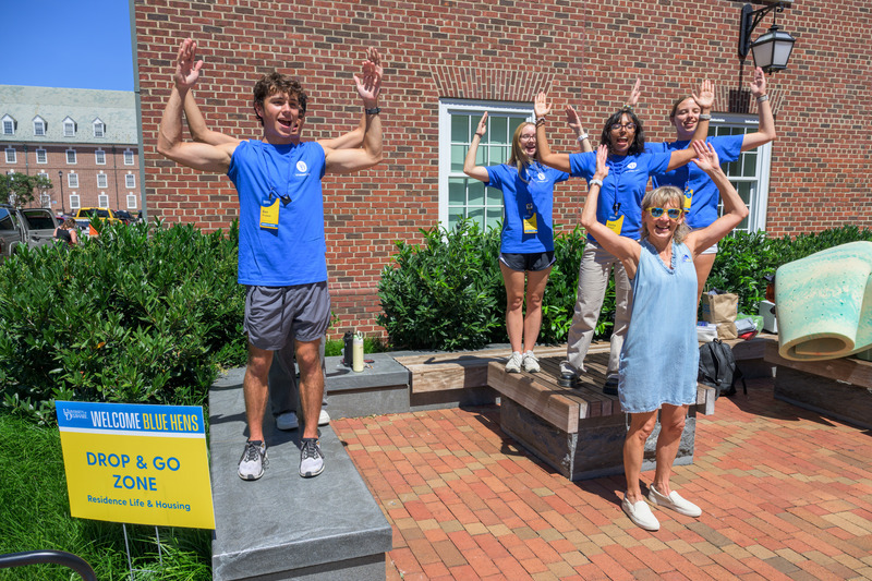 Welcoming new students at Move in Days, August 2025