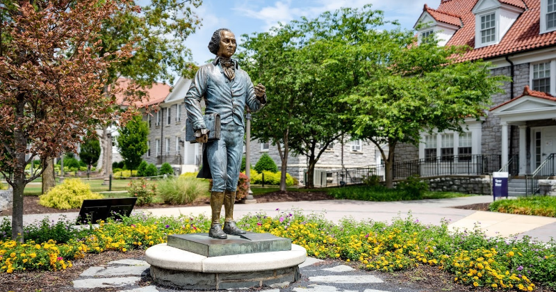 Image of a statue on James Madison University