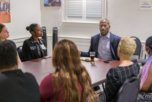Senior Fellow Van Jones speaking to a room of students and scholars